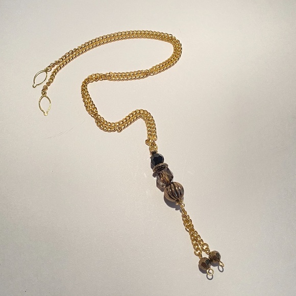 Random Brown Necklace - Picture 1 of 3